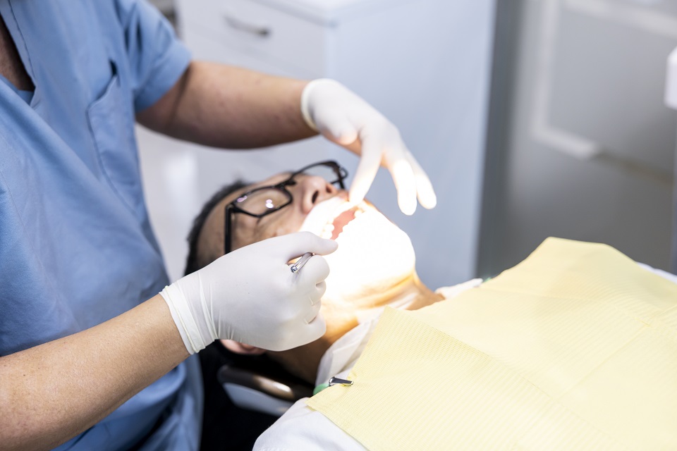 インプラント治療のための診査・診断