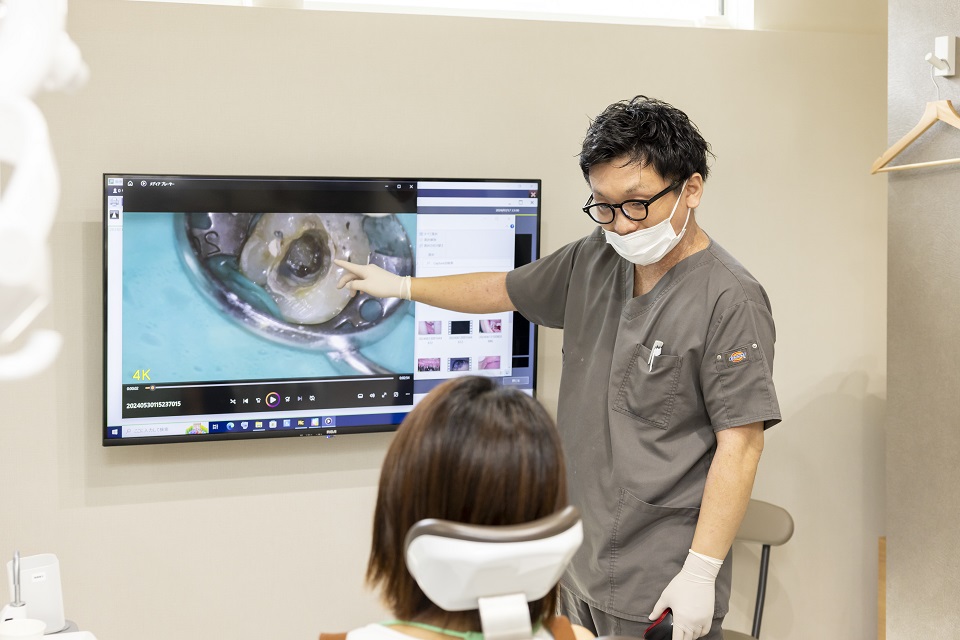 インプラント周囲炎の説明図